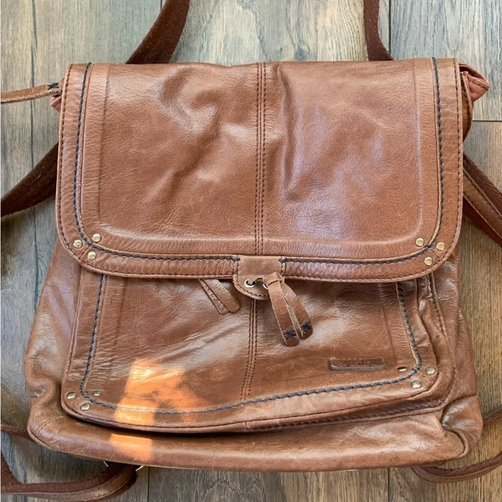The Sak Ventura Convertible Backpack Shoulder Crossbody Bag Brown Leather